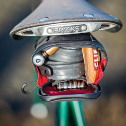 Podsedlová taška BLACKBURN Grid Medium Seat Bag - M, black