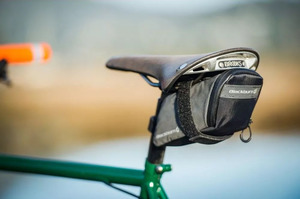 Podsedlová taška BLACKBURN Grid Medium Seat Bag - M, black