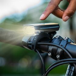 Svetlo BLACKBURN Dayblazer 550 + Grid Rear USB-C